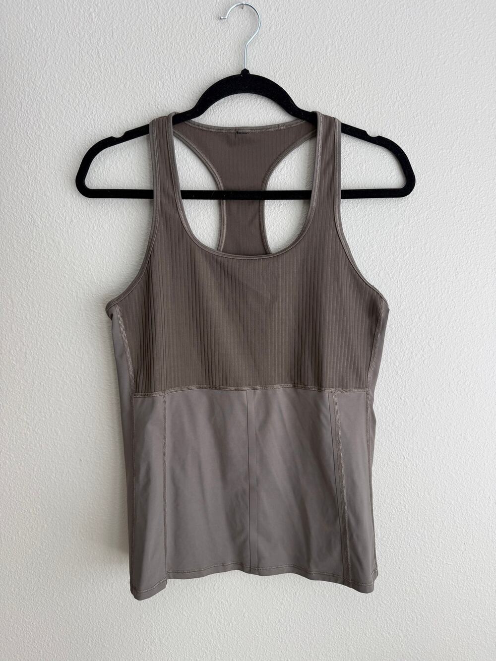 Athleta Sz L Vitality Rib Tank Mocha Brown Racerback Hidden Pocket Semi Fitted